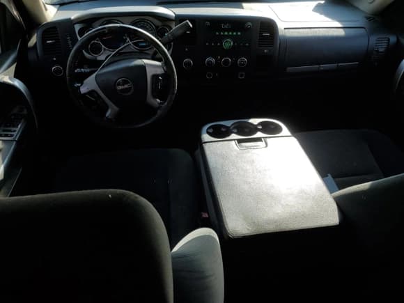 ✅ 2013 GMC Sierra 2500HD SLE • VIN: 1GT220CG7DZ174581 • Lot: 80629815. Listed on Copart with 211,760 mi. Free auction sales archive from the USA and detailed vehicle history report at DreamBid. Image 8.