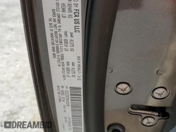 ✅ 2016 Dodge Challenger R/T • VIN: 2C3CDZBT8GH226309 • Lot: 65468033. Wystawiony na Copart z przebiegiem 78 934 mil. Bezpłatny archiwum sprzedaży aukcyjnych z USA i szczegółowy raport historii pojazdu na DreamBid. Zdjęcie 12.