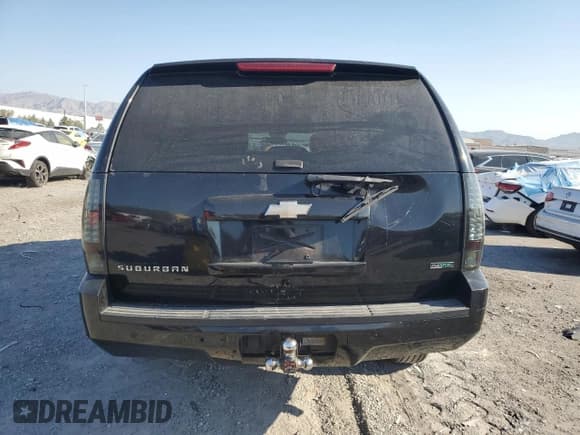 ✅ 2011 Chevrolet Suburban LT • VIN: 1GNSKJE3XBR385634 • Lot: 80205155. Listed on Copart with 182,201 mi. Free auction sales archive from the USA and detailed vehicle history report at DreamBid. Image 6.