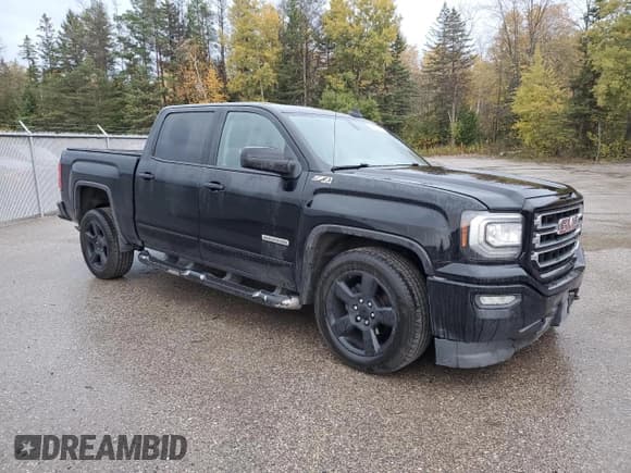 ✅ 2018 GMC Sierra 1500 SLE • VIN: 3GTU2MEC6JG444602 • Лот: 89868435. Опубликован ранее на Copart с пробегом 246 313 миль. Бесплатный доступ к архиву аукционных продаж из США и подробный отчёт об истории автомобиля на DreamBid. Изображение 4.