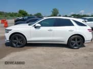 ✅ 2022 Genesis GV70 2.5T • VIN: KMUMADTB1NU044007 • Lot: 42623087. Listed on IAAI with 30,978 mi. Free auction sales archive from the USA and detailed vehicle history report at DreamBid. Image 14.