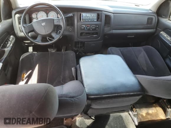 ✅ 2005 Dodge 1500 SLT • VIN: 1D7HA18N65J588693 • Лот: 77609914. Опубликован ранее на Copart с пробегом 310 143 миль. Бесплатный доступ к архиву аукционных продаж из США и подробный отчёт об истории автомобиля на DreamBid. Изображение 8.