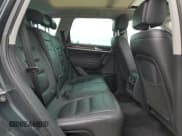 ✅ 2013 Volkswagen Touareg Lux • VIN: WVGEF9BP0DD001551 • Lot: 59818225. Listed on Copart with 171,653 mi. Free auction sales archive from the USA and detailed vehicle history report at DreamBid. Image 11.