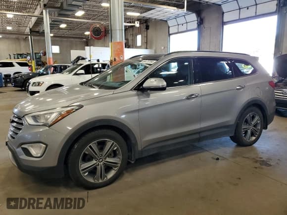 ✅ 2016 Hyundai Santa Fe Limited • VIN: KM8SRDHF5GU159058 • Лот: 66479784. Опубликован ранее на Copart с пробегом 211 583 миль. Бесплатный доступ к архиву аукционных продаж из США и подробный отчёт об истории автомобиля на DreamBid. Изображение 1.