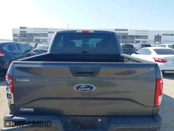 ✅ 2016 Ford F-150 XLT • VIN: 1FTEW1C82GKD04232 • Lot: 43228857. Listed on IAAI with 133,014 mi. Free auction sales archive from the USA and detailed vehicle history report at DreamBid. Image 17.