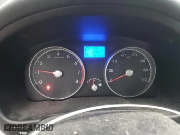 ✅ 2010 Hyundai Accent SE • VIN: KMHCN3AC9AU184868 • Лот: 91652685. Опубликован ранее на Copart с пробегом 76 155 миль. Бесплатный доступ к архиву аукционных продаж из США и подробный отчёт об истории автомобиля на DreamBid. Изображение 9.