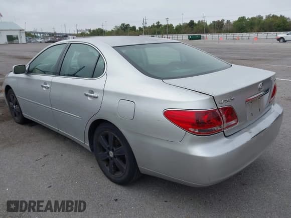 ✅ 2005 Lexus ES 350 • VIN: JTHBA30G455110482 • Lot: 43834386. Wystawiony na IAAI z przebiegiem Nie podano. Bezpłatny archiwum sprzedaży aukcyjnych z USA i szczegółowy raport historii pojazdu na DreamBid. Zdjęcie 3.