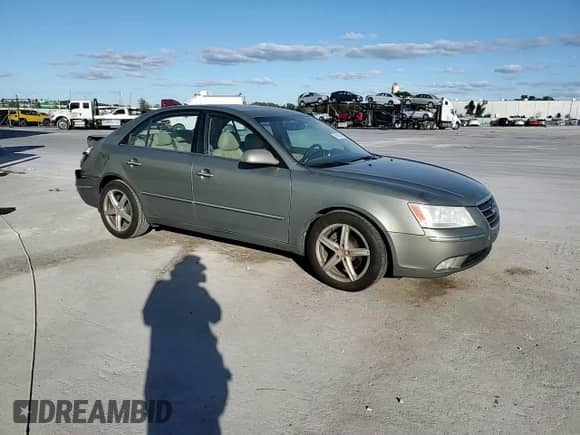 ✅ 2009 Hyundai Sonata Limited • VIN: 5NPEU46F29H424986 • Lot: 76459074. Listed on Copart with 197,633 mi miles. Access the free auction sales archive from the USA and view a detailed vehicle history report at DreamBid. Image 11.