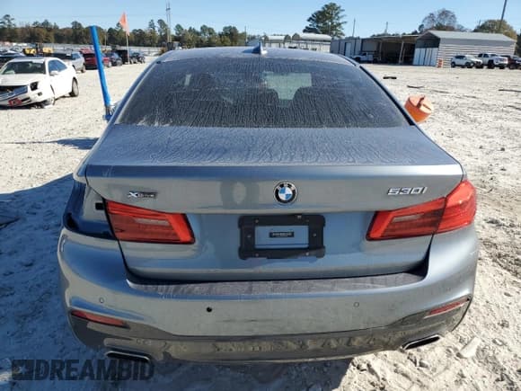 ✅ 2019 BMW 5 Series 530i xDrive • VIN: WBAJA7C55KWW19496 • Lot: 92600265. Wystawiony na Copart z przebiegiem 60 044 mil. Bezpłatny archiwum sprzedaży aukcyjnych z USA i szczegółowy raport historii pojazdu na DreamBid. Zdjęcie 6.