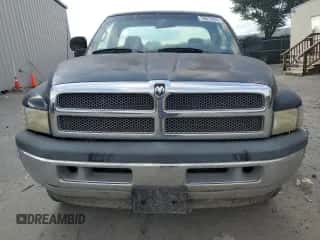 ✅ 2001 Dodge 1500 • VIN: 1B7HF16Y81S774099 • Lot: 70673934. Wystawiony na Copart z przebiegiem Nie podano mil. Skorzystaj z bezpłatnego archiwum sprzedaży aukcyjnych z USA i zobacz szczegółowy raport historii pojazdu na DreamBid. Zdjęcie 5.