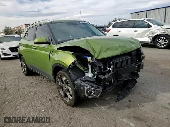 ✅ 2024 Hyundai Venue SEL • VIN: KMHRC8A35RU292994 • Lot: 50950715. Listed on Copart with 10,697 mi. Free auction sales archive from the USA and detailed vehicle history report at DreamBid. Image 10.