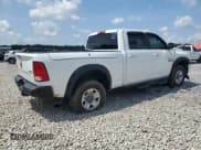 ✅ 2018 Ram 2500 Big Horn • VIN: 3C6UR5DL3JG224473 • Лот: 61352665. Опубликован ранее на Copart с пробегом 342 342 миль. Бесплатный доступ к архиву аукционных продаж из США и подробный отчёт об истории автомобиля на DreamBid. Изображение 3.