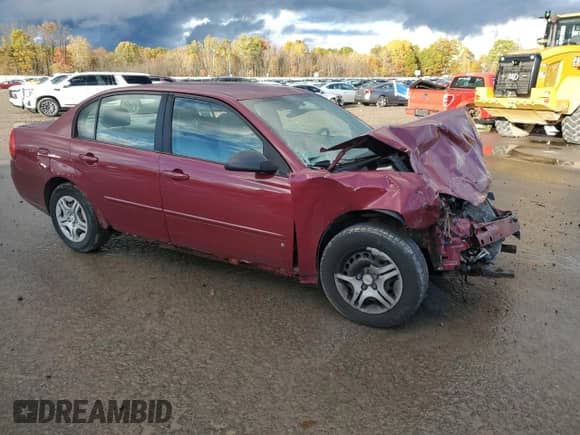 2007 Chevrolet Malibu 1LS z VIN 1G1ZS58F17F104729, wystawiony jako Copart lot #89812745 z przebiegiem Nie podano mil oraz Szkoda całkowita • Salvage title. Historia ofert i sprzedaży dostępna na DreamBid. Obrazek 4.