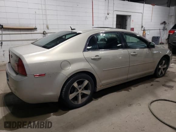 ✅ 2011 Chevrolet Malibu 1LT • VIN: 1G1ZC5E19BF255039 • Lot: 81151934. Listed on Copart with 189,838 mi. Free auction sales archive from the USA and detailed vehicle history report at DreamBid. Image 3.