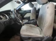 ✅ 2014 Ford Mustang V6 • VIN: 1ZVBP8AM3E5283327 • Лот: 87297405. Опубликован ранее на Copart с пробегом 213 594 миль. Бесплатный доступ к архиву аукционных продаж из США и подробный отчёт об истории автомобиля на DreamBid. Изображение 7.