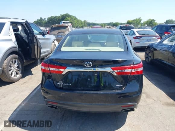✅ 2014 Toyota Avalon Limited • VIN: 4T1BK1EB3EU135441 • Лот: 42736189. Опубликован ранее на IAAI с пробегом 181 703 миль. Бесплатный доступ к архиву аукционных продаж из США и подробный отчёт об истории автомобиля на DreamBid. Изображение 16.