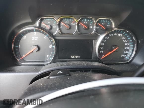 ✅ 2015 Chevrolet Silverado 1500 LT • VIN: 1GCVKREC3FZ425515 • Лот: 75224064. Опубликован ранее на Copart с пробегом 196 727 миль. Бесплатный доступ к архиву аукционных продаж из США и подробный отчёт об истории автомобиля на DreamBid. Изображение 9.