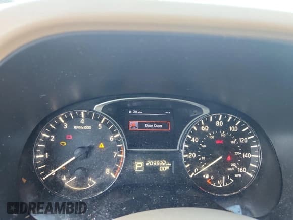 ✅ 2014 Nissan Pathfinder SL • VIN: 5N1AR2MN2EC730148 • Lot: 82715645. Listed on Copart with 209,932 mi. Free auction sales archive from the USA and detailed vehicle history report at DreamBid. Image 9.