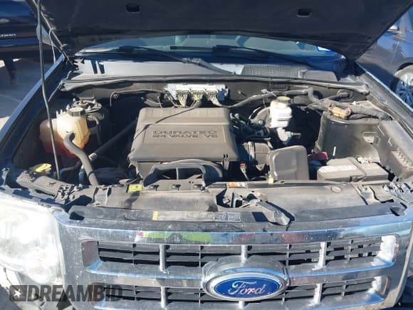 ✅ 2012 Ford Escape Limited • VIN: 1FMCU0EG0CKB41405 • Lot: 43564244. Wystawiony na IAAI z przebiegiem 168 477 mil. Bezpłatny archiwum sprzedaży aukcyjnych z USA i szczegółowy raport historii pojazdu na DreamBid. Zdjęcie 10.