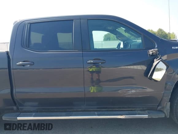 ✅ 2023 Chevrolet Silverado 1500 LT • VIN: 1GCUDDED2PZ238494 • Lot: 42991987. Listed on IAAI with Not provided. Free auction sales archive from the USA and detailed vehicle history report at DreamBid. Image 13.