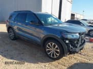 ✅ 2025 Ford Explorer ST-Line • VIN: 1FMUK7KH0SGA99562 • Лот: 43343916. Опубликован ранее на IAAI с пробегом 8 394 миль. Бесплатный доступ к архиву аукционных продаж из США и подробный отчёт об истории автомобиля на DreamBid. Изображение 1.