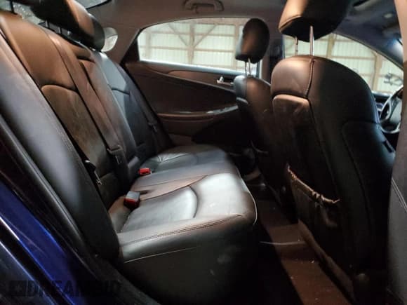 ✅ 2013 Hyundai Sonata SE • VIN: 5NPEC4AC3DH514897 • Lot: 51220125. Listed on Copart with 275,186 mi. Free auction sales archive from the USA and detailed vehicle history report at DreamBid. Image 10.