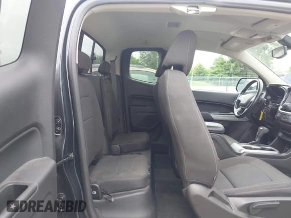 ✅ 2018 Chevrolet Colorado 2WD LT • VIN: 1GCHSCEA2J1136822 • Lot: 42847247. Listed on IAAI with 44,614 mi. Free auction sales archive from the USA and detailed vehicle history report at DreamBid. Image 8.