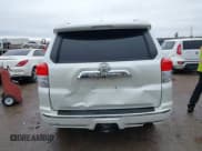 ✅ 2013 Toyota 4Runner SR5 • VIN: JTEZU5JR7D5051117 • Lot: 41955773. Wystawiony na IAAI z przebiegiem 167 373 mil. Bezpłatny archiwum sprzedaży aukcyjnych z USA i szczegółowy raport historii pojazdu na DreamBid. Zdjęcie 16.