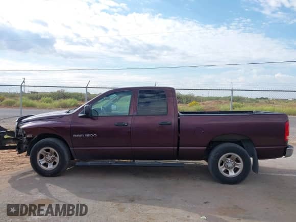 2005 Dodge 1500 SLT с VIN 1D7HA18DX5S152902, выставлен на аукционе IAAI как лот 43381350 с пробегом 211 009 миль миль и . История ставок и продаж доступна на DreamBid. Изображение 14.