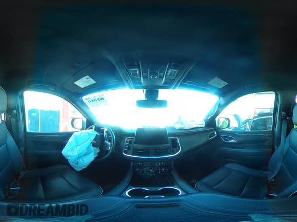 ✅ 2022 Chevrolet Suburban Premier • VIN: 1GNSKFKD1NR223325 • Lot: 40848831. Wystawiony na IAAI z przebiegiem 52 798 mil. Bezpłatny archiwum sprzedaży aukcyjnych z USA i szczegółowy raport historii pojazdu na DreamBid. Zdjęcie 18.