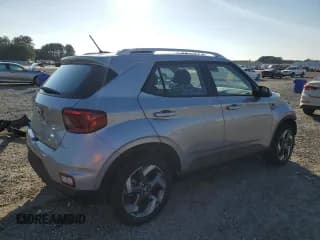 ✅ 2024 Hyundai Venue SEL • VIN: KMHRC8A3XRU340943 • Lot: 77262774. Listed on Copart with 1,144 mi. Free auction sales archive from the USA and detailed vehicle history report at DreamBid. Image 3.