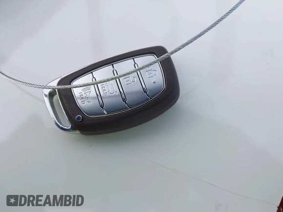 ✅ 2020 Hyundai Ioniq SE • VIN: KMHC75LC7LU242403 • Lot: 43862375. Listed on IAAI with 34,683 mi. Free auction sales archive from the USA and detailed vehicle history report at DreamBid. Image 11.