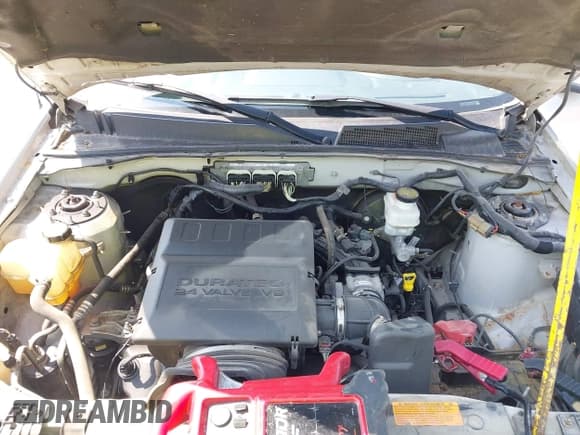 ✅ 2010 Ford Escape Limited • VIN: 1FMCU9EG4AKC47552 • Lot: 42436410. Wystawiony na IAAI z przebiegiem 145 613 mil. Bezpłatny archiwum sprzedaży aukcyjnych z USA i szczegółowy raport historii pojazdu na DreamBid. Zdjęcie 10.