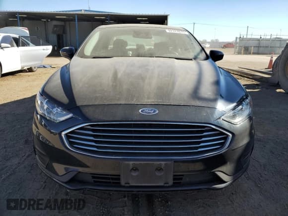 ✅ 2020 Ford Fusion SE • VIN: 3FA6P0LU4LR234561 • Lot: 92324675. Wystawiony na Copart z przebiegiem 42 144 mil. Bezpłatny archiwum sprzedaży aukcyjnych z USA i szczegółowy raport historii pojazdu na DreamBid. Zdjęcie 5.
