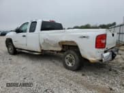 ✅ 2008 Chevrolet Silverado 2500HD Work Truck • VIN: 1GCHK29K18E116738 • Лот: 72018075. Опубликован ранее на Copart с пробегом 185 031 миль. Бесплатный доступ к архиву аукционных продаж из США и подробный отчёт об истории автомобиля на DreamBid. Изображение 2.