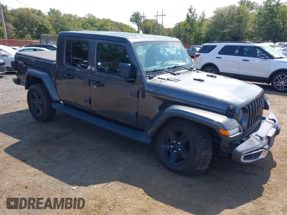 ✅ 2021 Jeep Gladiator Sport S • VIN: 1C6JJTAM9ML558641 • Lot: 43180099. Listed on IAAI with 65,533 mi. Free auction sales archive from the USA and detailed vehicle history report at DreamBid. Image 1.