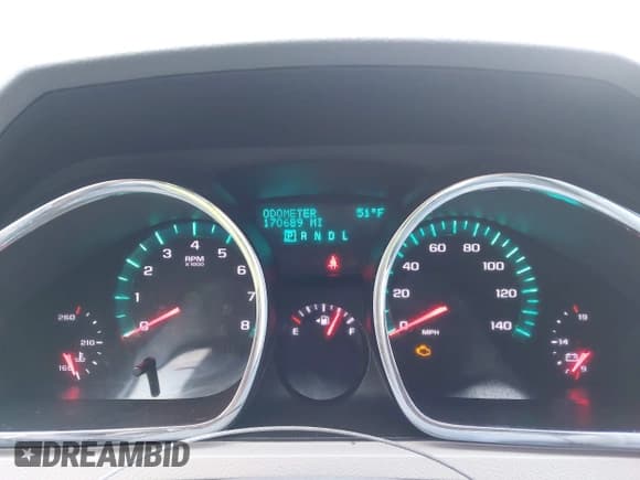 ✅ 2011 Chevrolet Traverse LS • VIN: 1GNKREED5BJ349375 • Lot: 43339348. Wystawiony na IAAI z przebiegiem 170 689 mil. Bezpłatny archiwum sprzedaży aukcyjnych z USA i szczegółowy raport historii pojazdu na DreamBid. Zdjęcie 7.