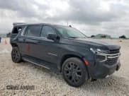✅ 2023 Chevrolet Suburban LT • VIN: 1GNSKCKD8PR389746 • Lot: 59784985. Wystawiony na Copart z przebiegiem 42 133 mil. Bezpłatny archiwum sprzedaży aukcyjnych z USA i szczegółowy raport historii pojazdu na DreamBid. Zdjęcie 4.