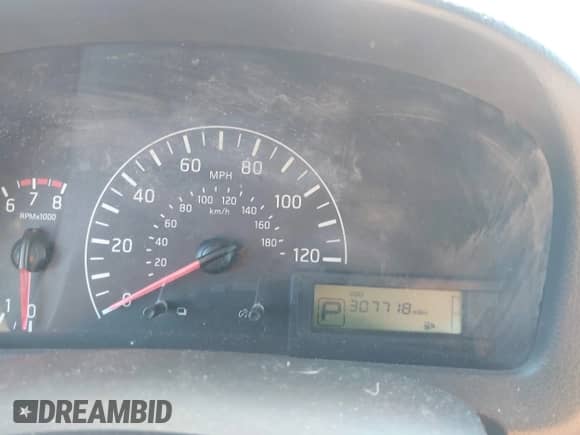 2015 Chevrolet City Express Cargo LS z VIN 3N63M0YN4FK706159, wystawiony jako IAAI lot #43624619 z przebiegiem 307 718 mil mil oraz . Historia ofert i sprzedaży dostępna na DreamBid. Obrazek 7.