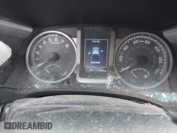 ✅ 2017 Toyota Tacoma SR5 • VIN: 5TFCZ5AN9HX048433 • Lot: 42464852. Listed on IAAI with 112,464 mi. Free auction sales archive from the USA and detailed vehicle history report at DreamBid. Image 7.