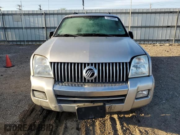 ✅ 2008 Mercury Mountaineer • VIN: 4M2EU37E38UJ13128 • Лот: 52986095. Опубликован ранее на Copart с пробегом 119 358 миль. Бесплатный доступ к архиву аукционных продаж из США и подробный отчёт об истории автомобиля на DreamBid. Изображение 5.