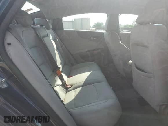 2018 Chevrolet Malibu LS z VIN 1G1ZC5ST4JF153667, wystawiony jako Copart lot #63380815 z przebiegiem 151 696 mil mil oraz Szkoda całkowita • Salvage title. Historia ofert i sprzedaży dostępna na DreamBid. Obrazek 10.