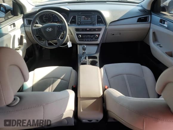 ✅ 2017 Hyundai Sonata 2.4L • VIN: 5NPE24AF1HH514982 • Lot: 80699415. Listed on Copart with 81,697 mi. Free auction sales archive from the USA and detailed vehicle history report at DreamBid. Image 8.