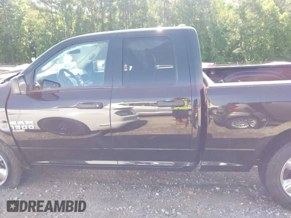2019 Ram 1500 Tradesman with VIN 1C6RR7FG3KS582586, listed as a IAAI auction lot 42373353 with 68,457 mi miles and . Bid and sale history available at DreamBid. Image 15.