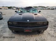 ✅ 2009 Dodge Challenger SRT-8 • VIN: 2B3LJ74WX9H548924 • Lot: 74399194. Wystawiony na Copart z przebiegiem Nie podano. Bezpłatny archiwum sprzedaży aukcyjnych z USA i szczegółowy raport historii pojazdu na DreamBid. Zdjęcie 5.