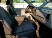 ✅ 2013 Chevrolet Silverado 2500HD Work Truck • VIN: 1GC1CVCG7DF231093 • Лот: 84637665. Опубликован ранее на Copart с пробегом 165 571 миль. Бесплатный доступ к архиву аукционных продаж из США и подробный отчёт об истории автомобиля на DreamBid. Изображение 7.