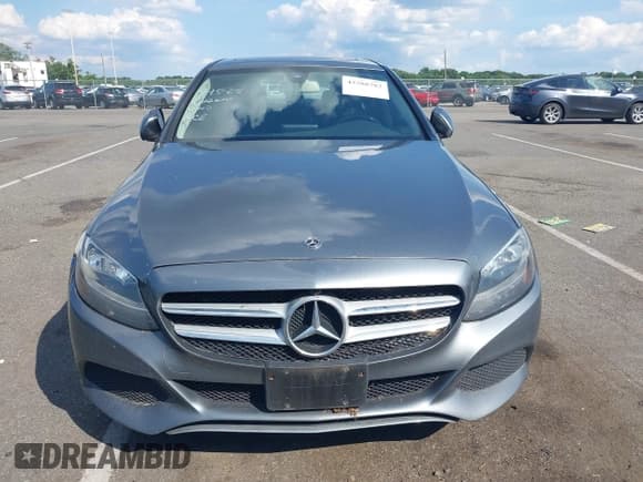 ✅ 2018 Mercedes-Benz C 300 • VIN: 55SWF4KB4JU248039 • Lot: 42788782. Listed on IAAI with 86,104 mi. Free auction sales archive from the USA and detailed vehicle history report at DreamBid. Image 12.