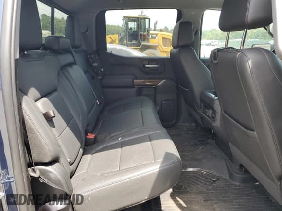 ✅ 2021 Chevrolet Silverado 1500 RST • VIN: 3GCUYEED3MG261658 • Lot: 68487364. Wystawiony na Copart z przebiegiem 40 227 mil. Bezpłatny archiwum sprzedaży aukcyjnych z USA i szczegółowy raport historii pojazdu na DreamBid. Zdjęcie 10.