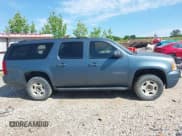 ✅ 2010 GMC Yukon XL SLT • VIN: 1GKUKKE33AR209759 • Lot: 42168321. Wystawiony na IAAI z przebiegiem 230 966 mil. Bezpłatny archiwum sprzedaży aukcyjnych z USA i szczegółowy raport historii pojazdu na DreamBid. Zdjęcie 13.