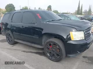 ✅ 2011 Chevrolet Tahoe LT • VIN: 1GNSCBE08BR392607 • Lot: 43674194. Listed on IAAI with 224,808 mi. Free auction sales archive from the USA and detailed vehicle history report at DreamBid. Image 1.